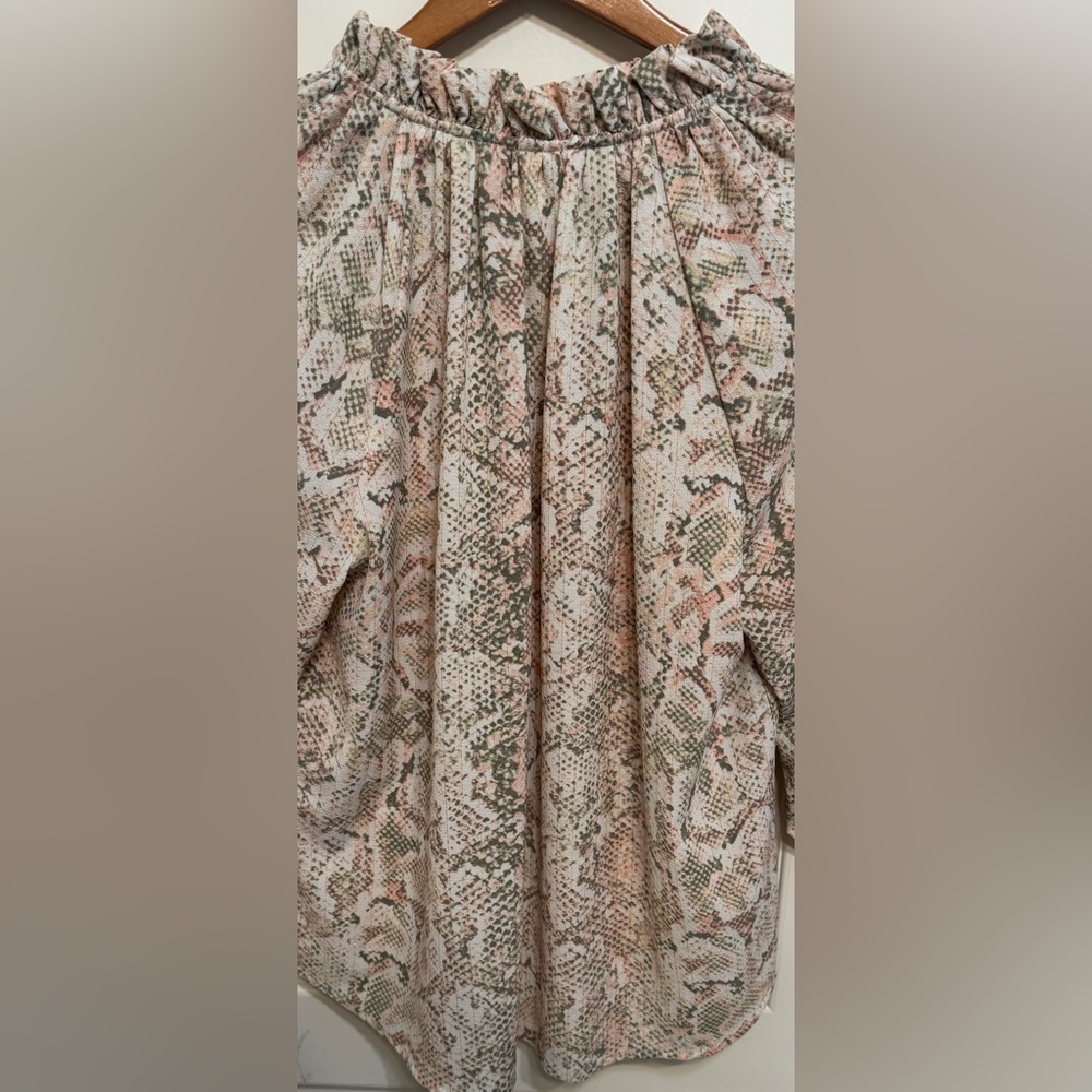 Ruby Rd. Multicolor Snake Print Blouse. Quarter L… - image 7